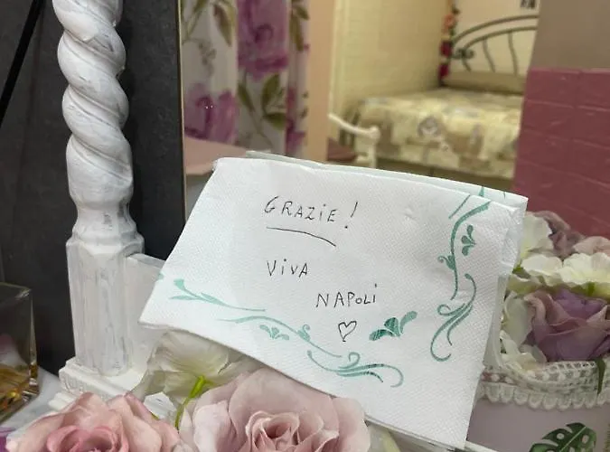 Frühstückspension Flower's Neapel